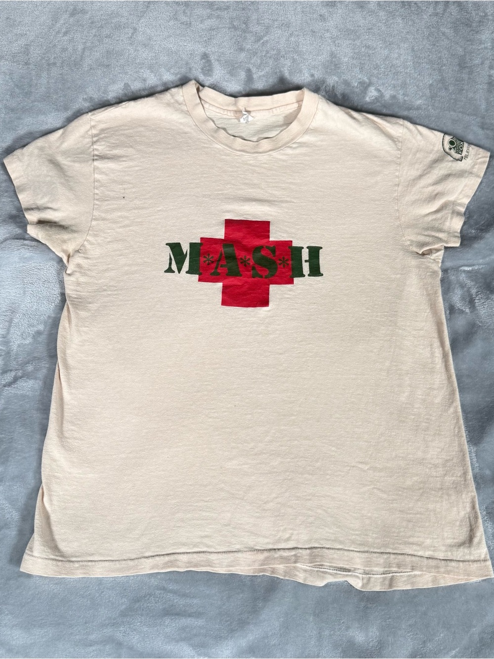 Vintage MASH TV Show T Shirt Mens L (Fits M) Cropped Fit Thin Cotton Hanes 70s